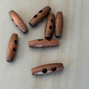 30mm 40mm - Rustic Brown 6 Piece Olive Wood Toggle 2 eye