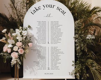 Arch Wedding Seating Chart: Modern Minimalist Table Plan