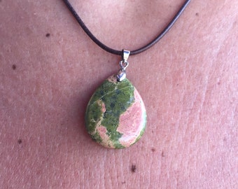 Pendant 3 cm drop shaped Jasper unakite (natural stone)
