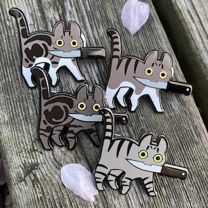 Grey Tabby Knifecat Pin
