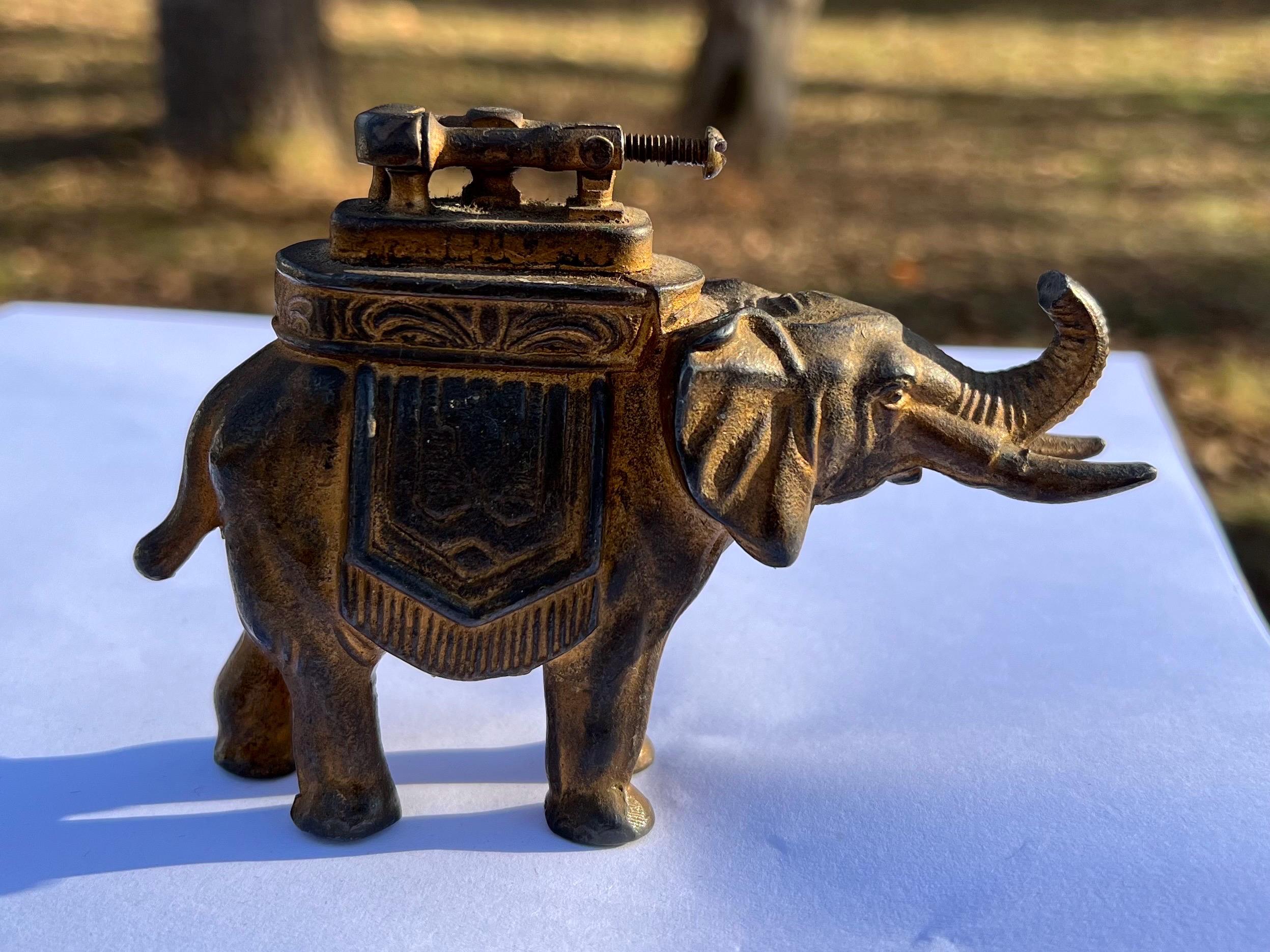 Unique popular elephant lighter RARE