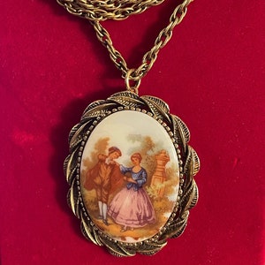 collier camée vintage Fragonard Courting Couple pour elle