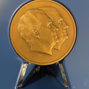 Franklin Mint Nixon - Etsy