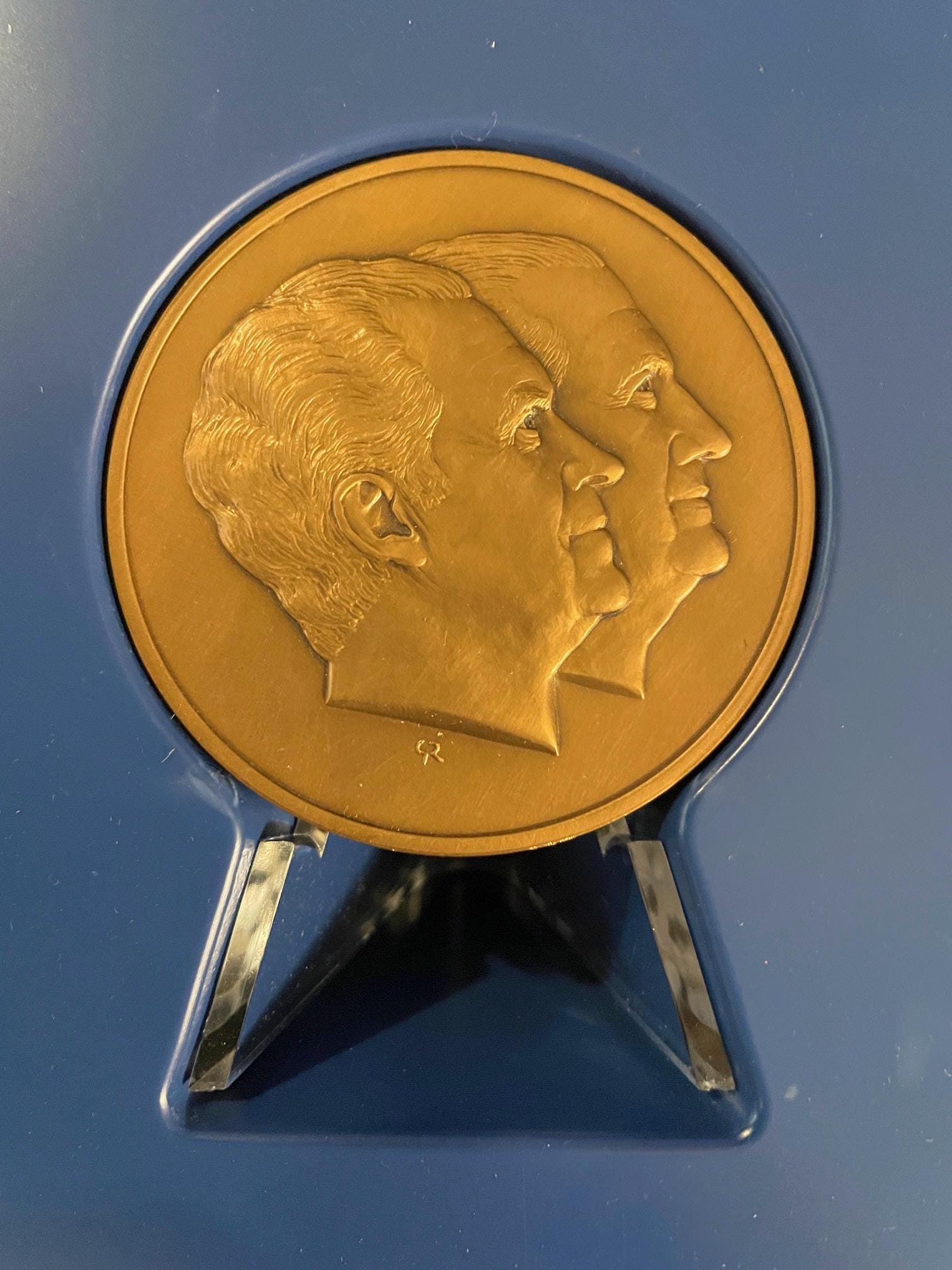 1973 Franklin Mint Nixon Agnew Inaugural Bronze Medal