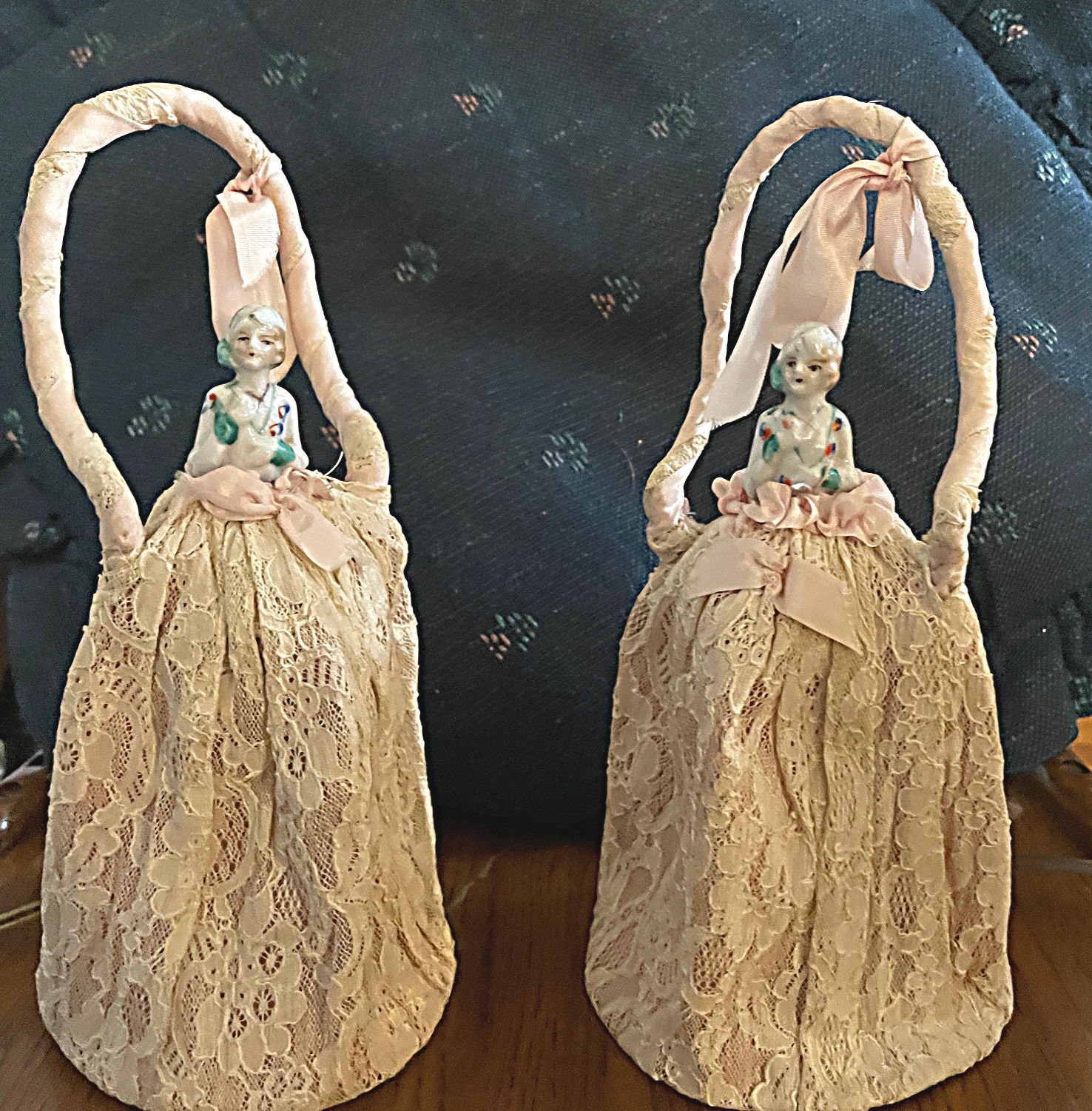1930 年代のレースと磁器の人形の頭が付いたブドワール ランプ - Etsy 日本
