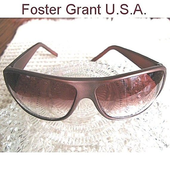 Foster Grant USA Copper Brown Sunglasses NOS