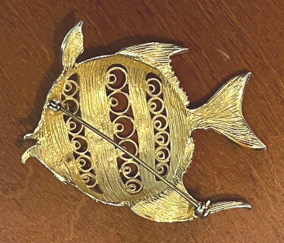 Vintage Enamel Filigree Brooch Fish Green Gold - image 2