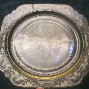Madrid Golden Depression Glass Luncheon Plate