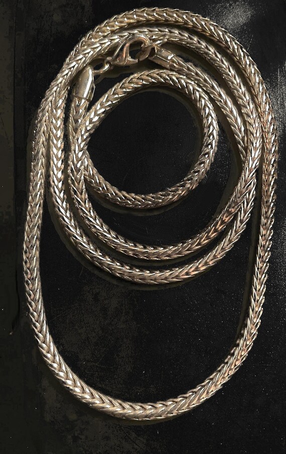 vintage herringbone snake chain Gem