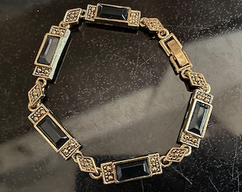Vintage Black Lucite Fancy Goldtone Links Bracelet, Bracelets for Her, Birthday Gift for Her, Gifts under 25 Dollars