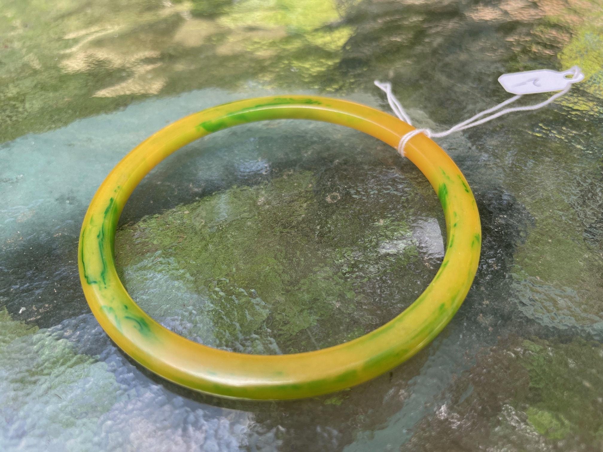 Green Yellow Marbled Bakelite Spacer Bangle Bracelet, Vintage Bakelite Jewelry