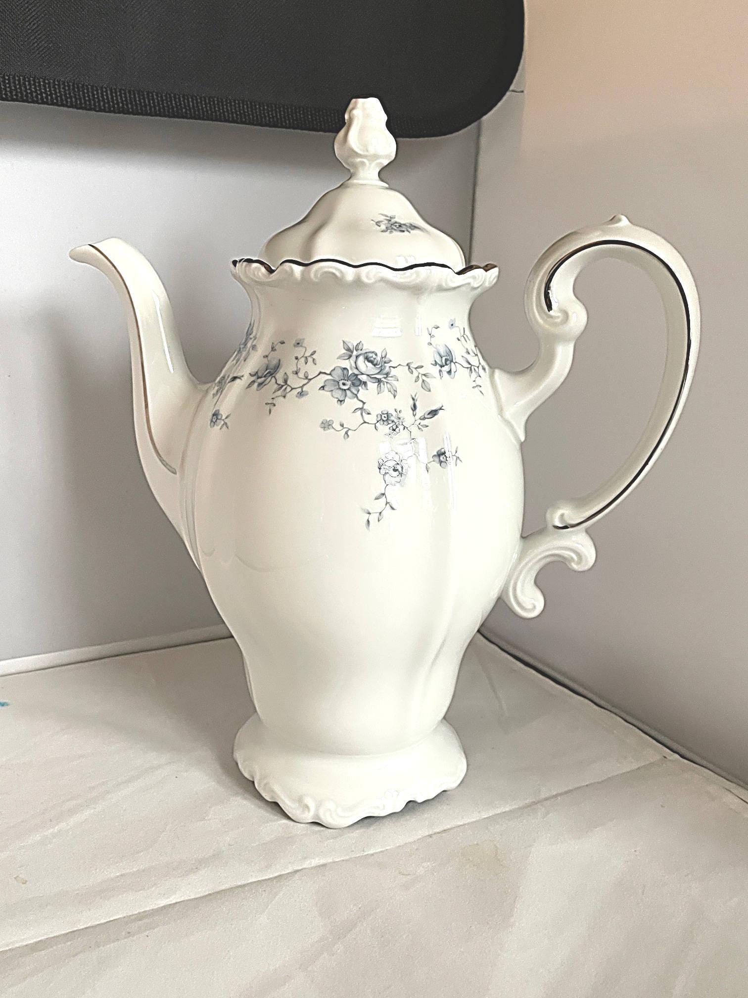Johann Haviland　アンティーク　ティーセット Vintage Johann Haviland Bavaria Blue Garland Lidded Teapot Coffee