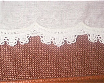 Three Point Scalloped Lace with Valance - Sewing Supplies