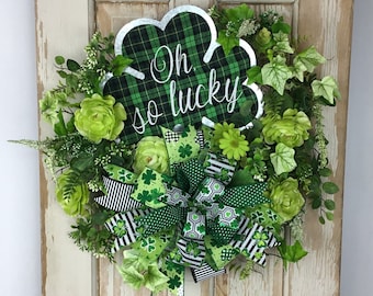 St Patrick Day Wreath~St Patrick’s Day Wreath Front Door~Shamrock Wreath~St Paddys Day Wreath~St Pattys Wreath~St Paddys Day Decor~So Lucky