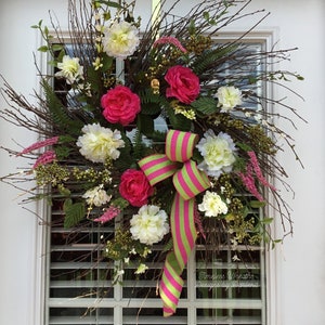 Twig Wreath~Twig Door Wreath~Floral Twig Wreath~Spring Twig Wreath~Twig Front Wreath~Summer Twig Wreath~Floral Twig Door~Pink Twig Wreath