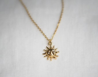 Collar Sun Helios bañado en oro o plata, colgante medalla mitología moderno y de tendencia, regalo original de mujer, joya del sol