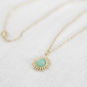 Gold sun necklace with blue stone, gold-plated sun pendant with blue stone, boho chic blue stone necklace, gift idea for women, gold jewelry