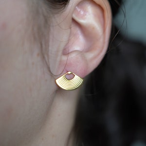 Romy earrings gold plated silver half circle golden fan women's gift chic jewelry modern minimalist original chips image 2