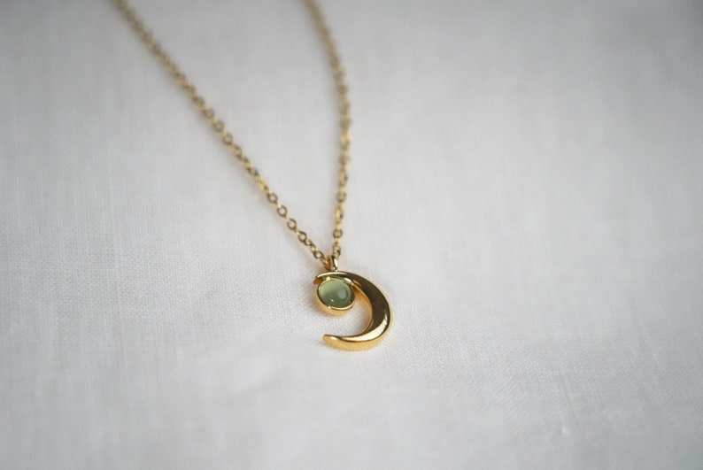 Gold-plated Moon necklace with jade green stone or blue stone, minimalist golden star pendant, elegant women's gift, original jewelry image 3