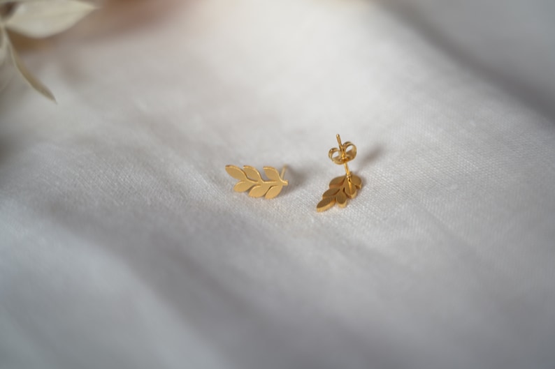 Flora earrings gold or silver plated laurel leaf chips women's gift minimalist chic timeless original trendy jewelry image 5