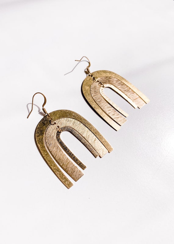 Modern brass jewelry discount