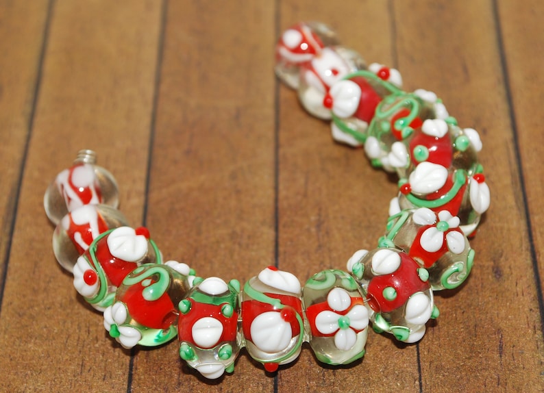Murano Lampwork Glass Beads Christmas 15 pc set Handcrafted Fine 14mm LW195
