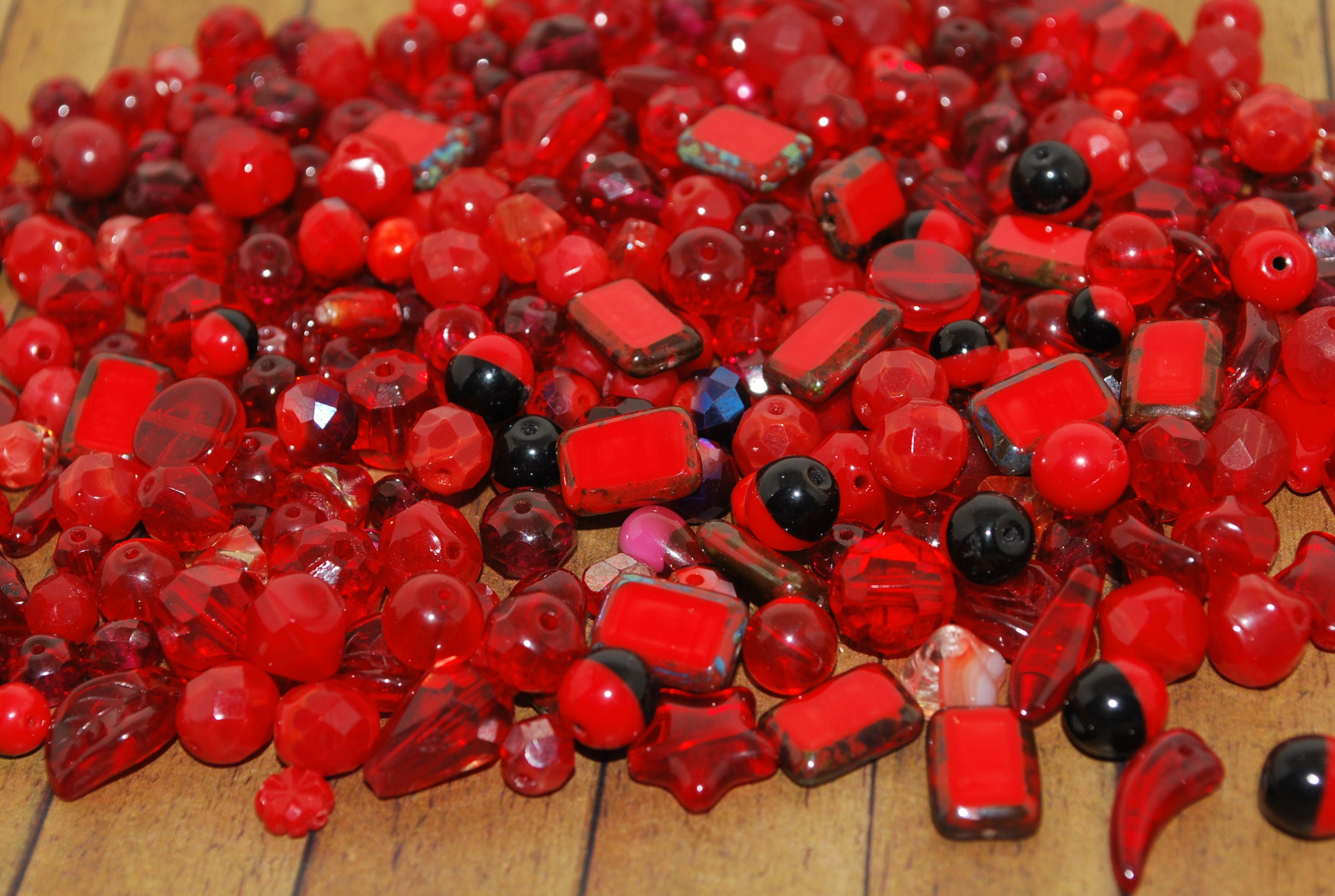 Quality Czech Glass Bead Mix - 30g Fire Polished, AB, Dagger, Seed - …