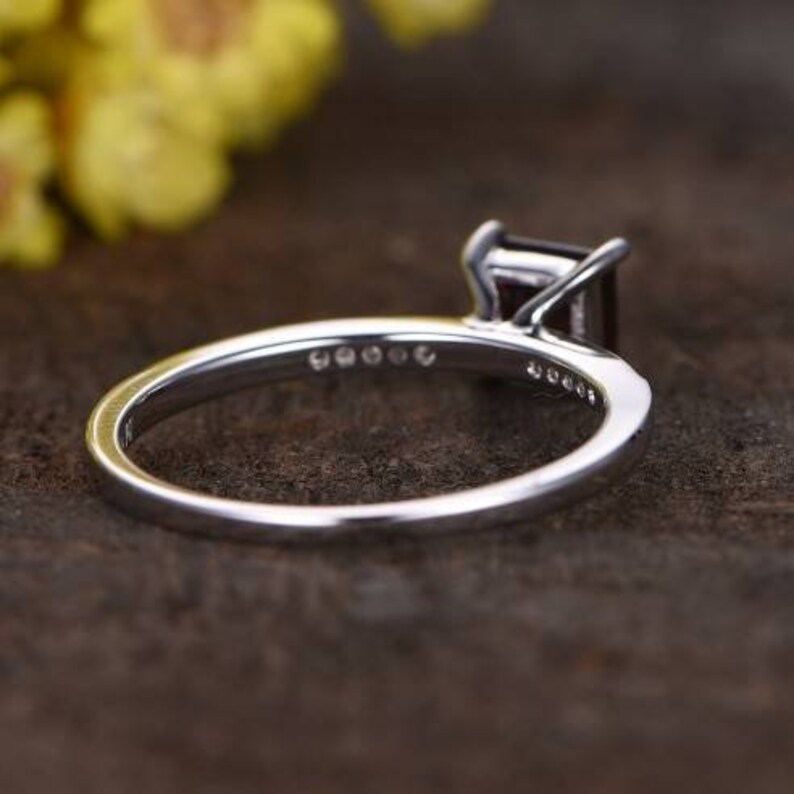 Solid 925 sterling Silver Red Garnet Gemstone ring Jewellery for girls /& women love proposal promise engagement anniversary wedding Ring.