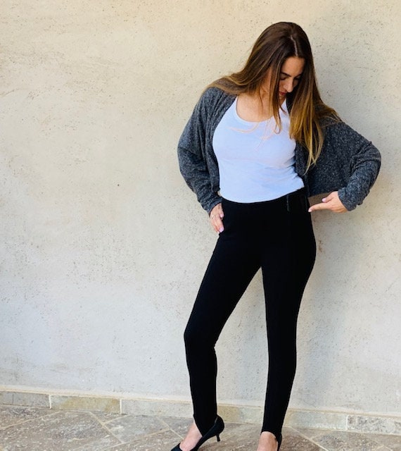 Stirrup pants with pockets top