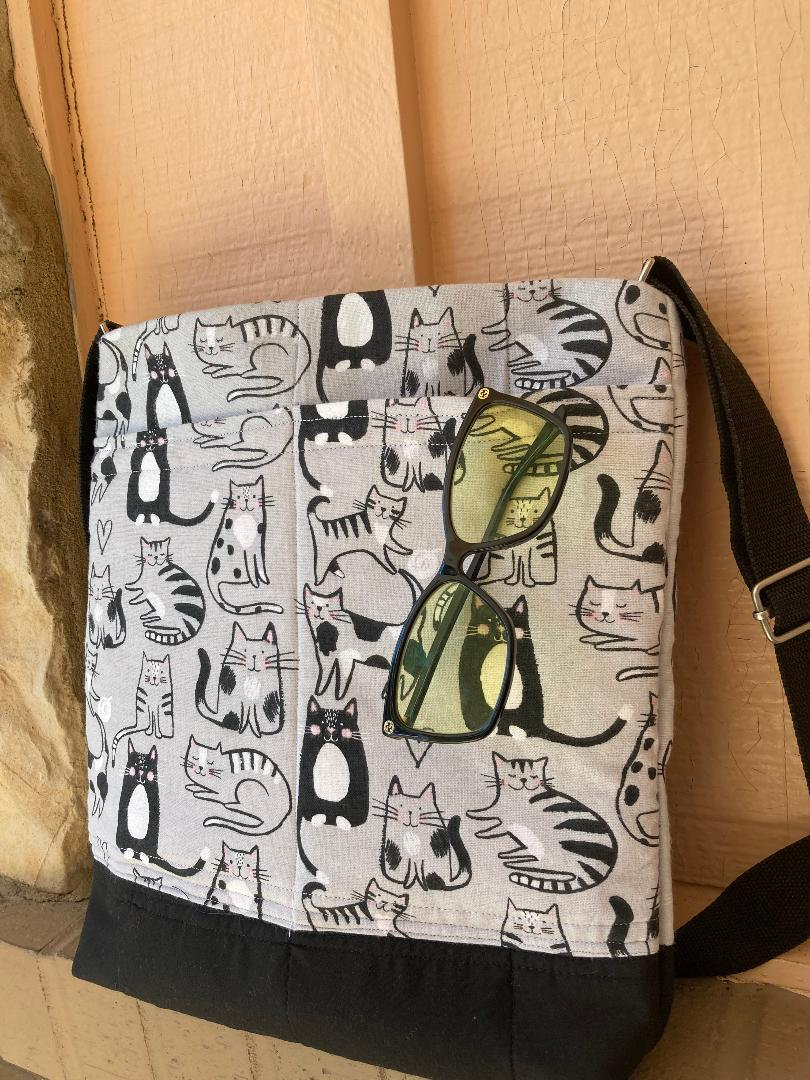 Kittie's Quilted Crossbody Bag - Etsy