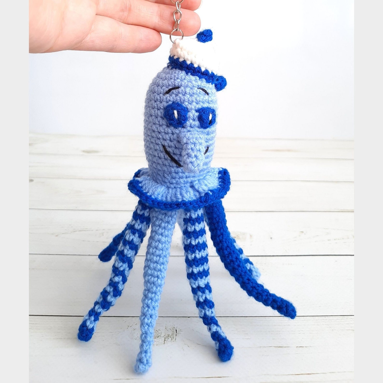 Crochet pattern octopus keychain / Squidward pattern / Ocean Etsy