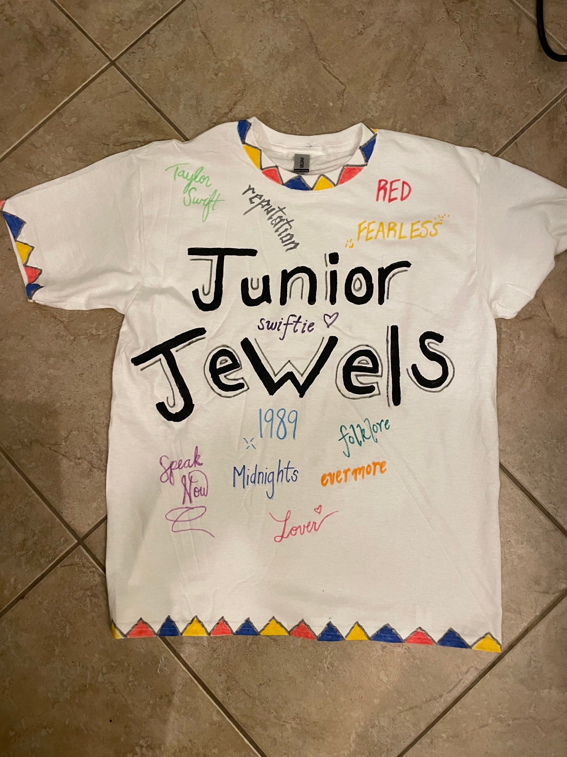 Junior Jewels T-shirt, Taylor Swift, You Belong With Me Shirt From Music  Video, Handmade 