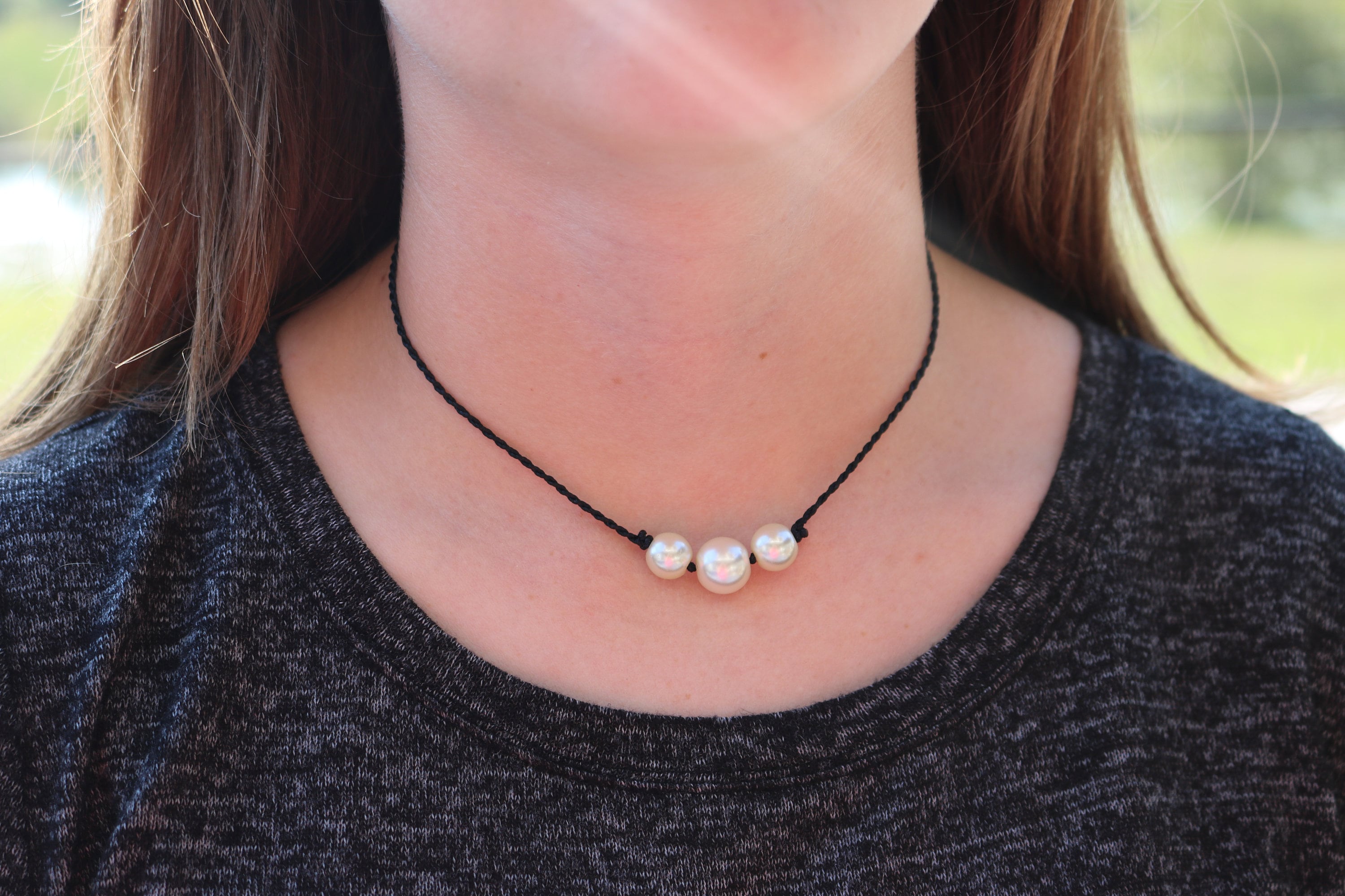Three pearl choker discount