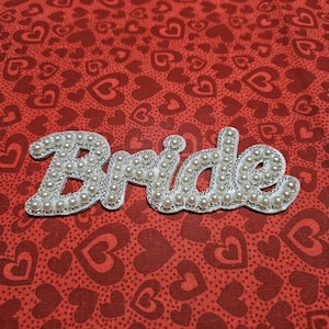 Elegant Pearl Bride Iron On Transfer / Bridal Robes, Totes & Bachelorette Outfits Iron-On Patch