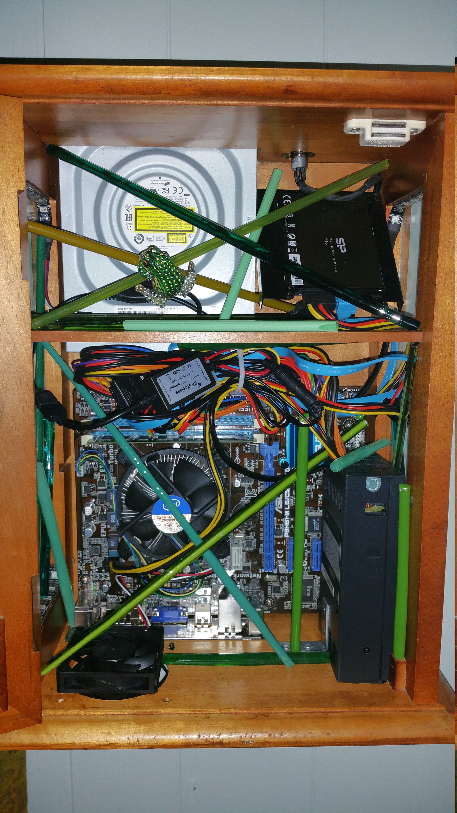 Fully Functional Computer Mod PC Wall Curio G1610 2.6ghz | Etsy
