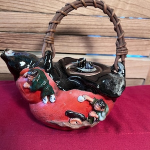 Antique Japanese Sumida Gawa Pottery Teapot Inoue Ryosai FREE SHIPPING