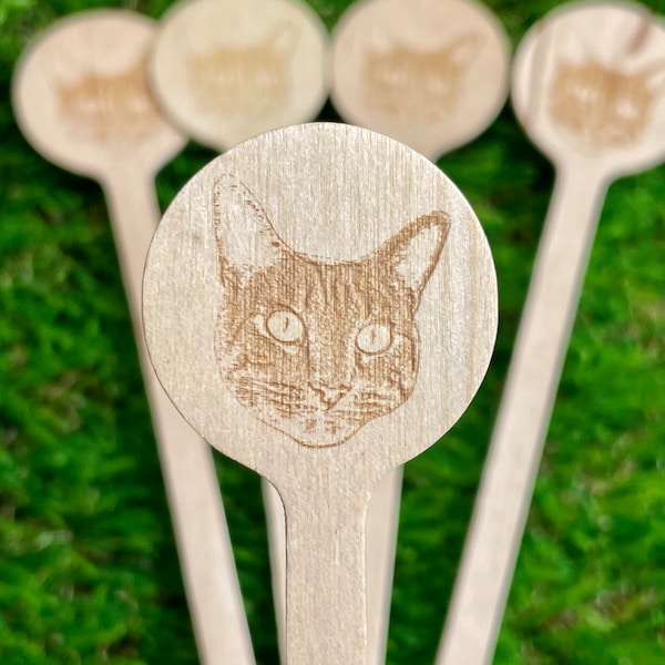 Signature Cat Drink Stir Stick, Wood Engraved Cocktail sticks, Wedding Drink Sticks (ONE-SIDED) Send YOUR cat's image. - Round Top