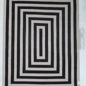 Black and ivory rug, Geometric design rug, black and white rug, wool area rug, kilim rug, dhurrie rug, 8x10 rug, 9x12 rug, large area rug