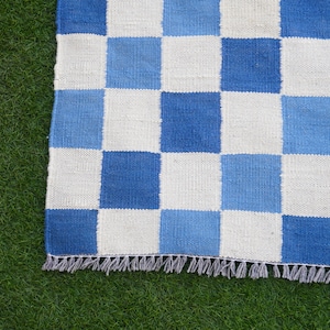 Tappeto a scacchi, tappeto a scacchiera, tappeto a scacchiera, tappeto blu e bianco, tappeto personalizzato, tappeto 8x10, tappeto 9x12, tappeto kilim, tappeto dhurrie, tappeto in lana, tappeto 6x9