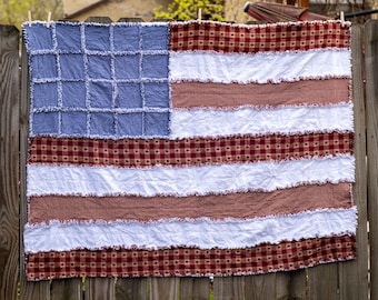 Édredon fait main de chiffon de drapeau américain | Couette patriotique | Literie Americana rustique | Décoration du 4 juillet
