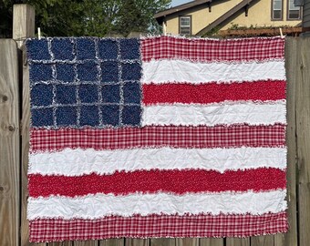 Édredon de chiffon drapeau américain, couverture de couette patriotique, jeté de drapeau des Etats-Unis fait main, décor du 4 juillet, couette Americana de ferme