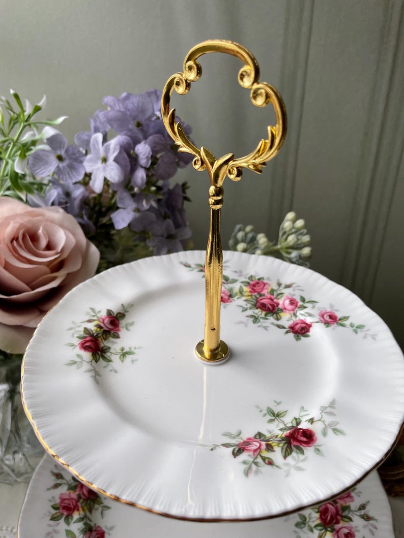 The Royal Standard Cake Stand - Thumbnail 4