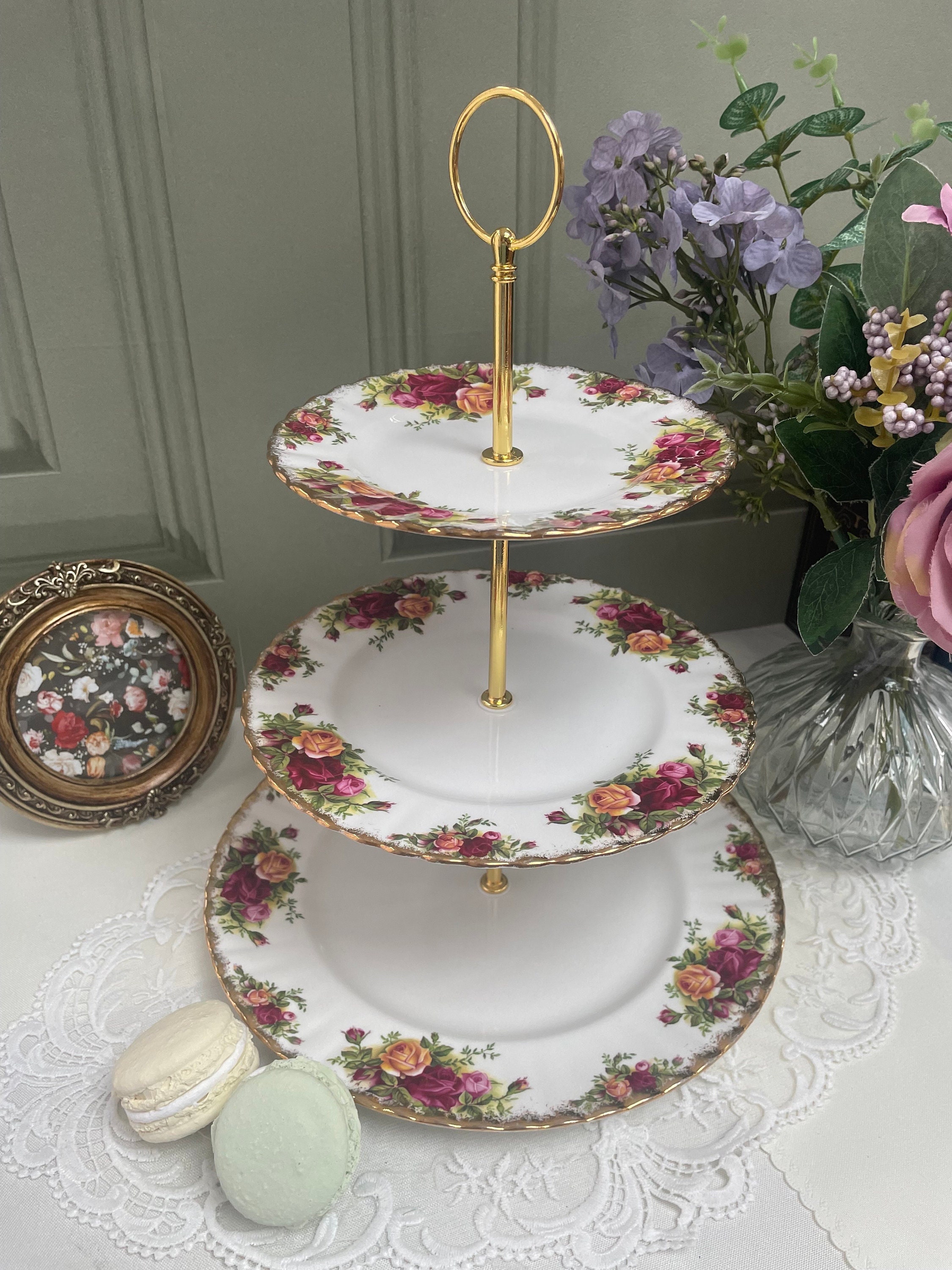 Amazon.com | Royal Albert Old Country Roses Cake Stand Three