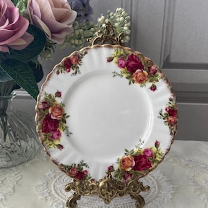 Royal Albert “Old Country Roses” 7 Inch Tea / 18cm Bread Plate
