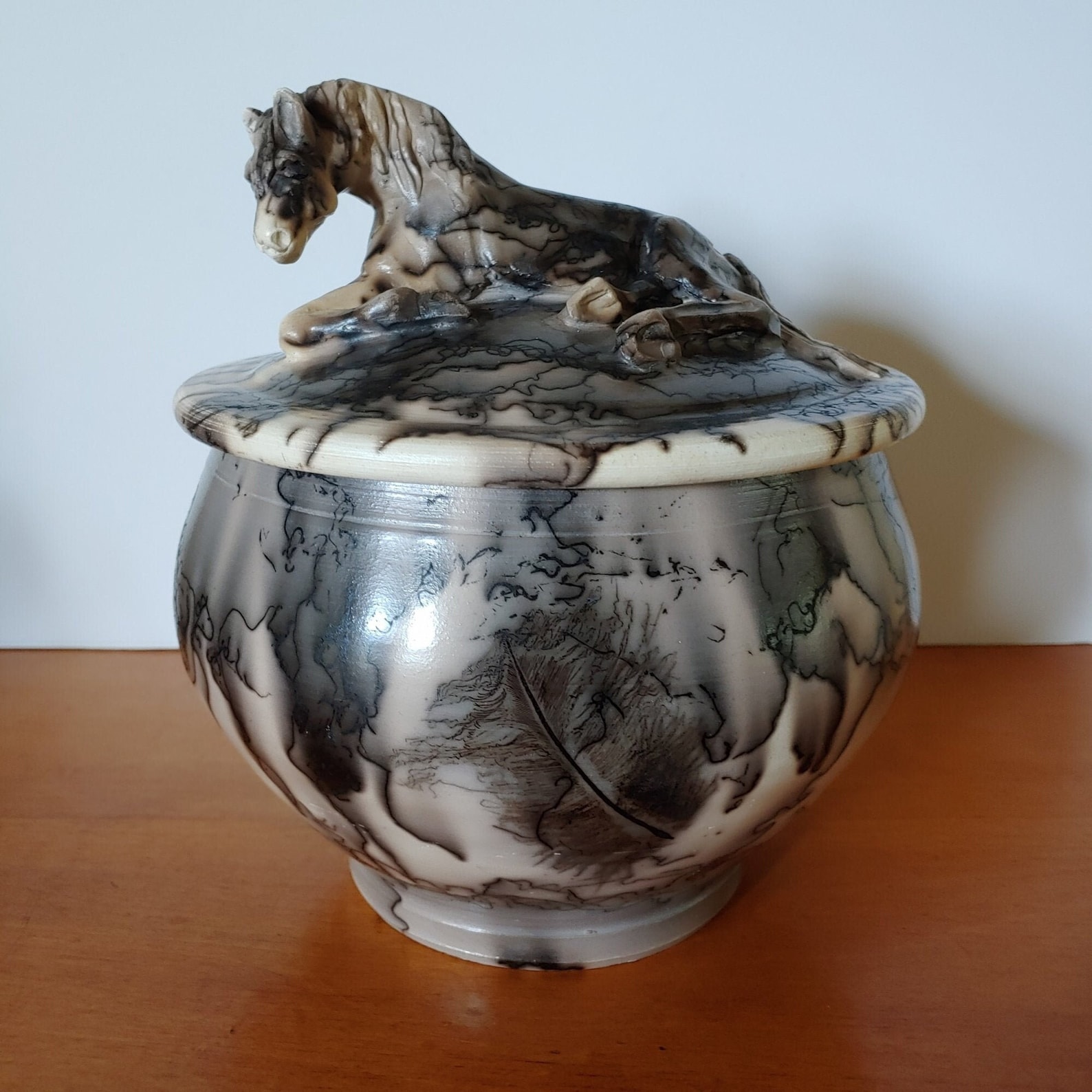 Custom Horse Hair Urn for Human Ashes 200 Cubic Inches. Horse Etsy