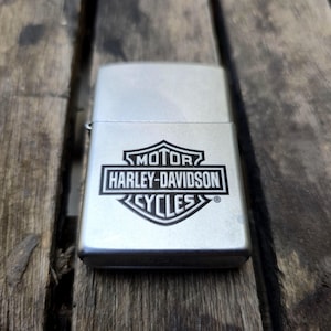 Zippo lighter vintage harley davidson 2000