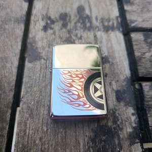 Zippo lighter vintage 2008