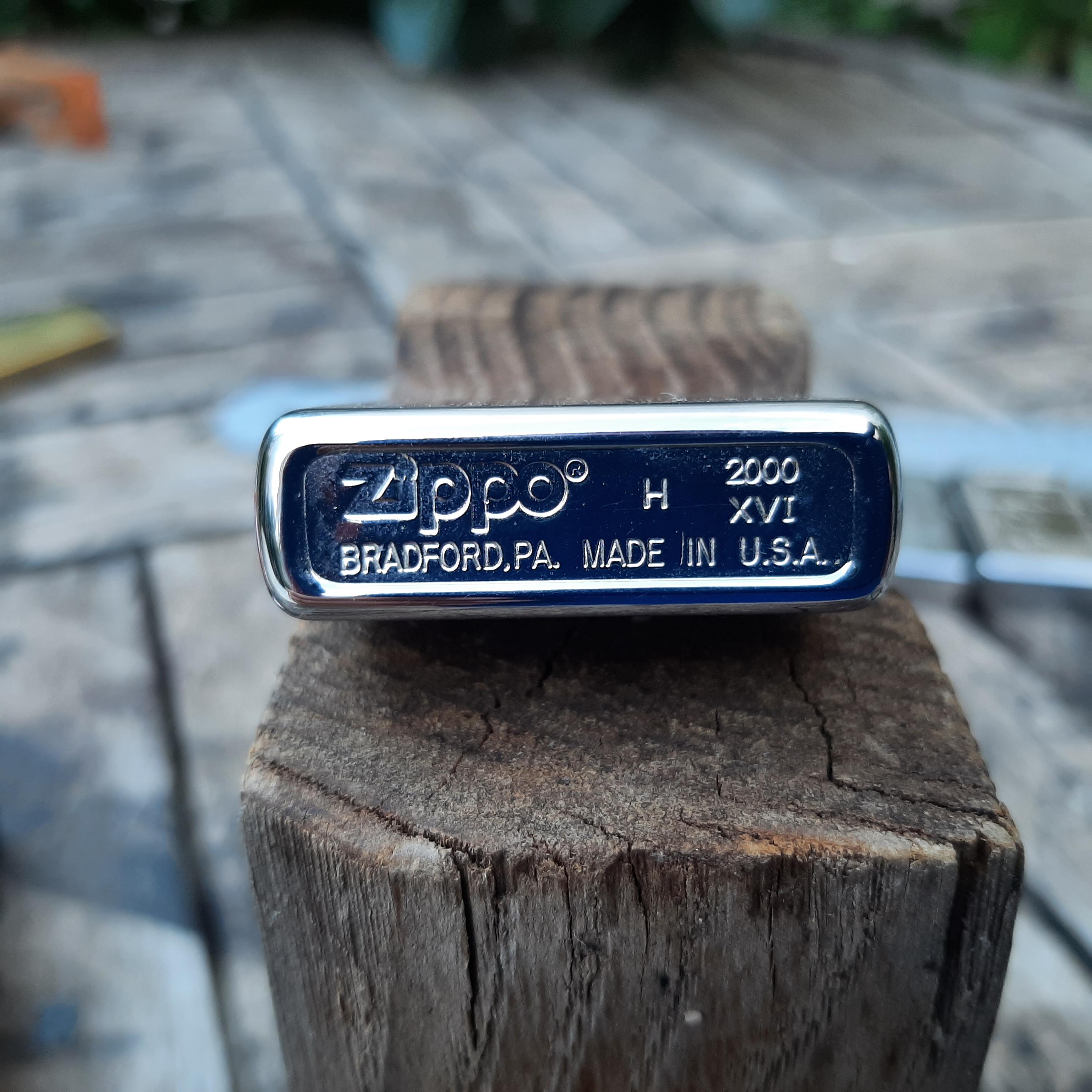 Zippo Lighter Vintage 2000 - Etsy