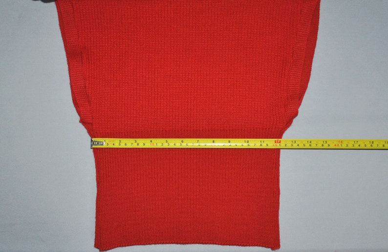 Vintage 80s Sweater Vest Knit Wool Preppy Retro Pullover Sweater Size Medium Sungsport