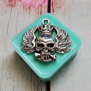 Skull with wings and crown silicone mold for resin and polymer clay creations